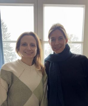 Ein Bild von Christine Kasper (links) und Birgit Meyrer-Täumer (rechts)